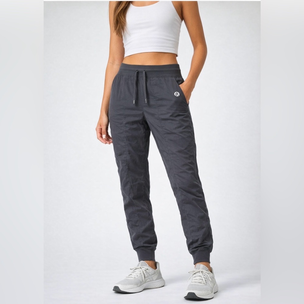 Lululemon Athletica Olive Jogger Pants size~ 4
